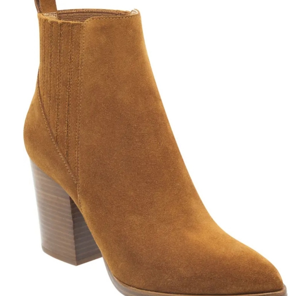 New Marc Fisher LTD boots